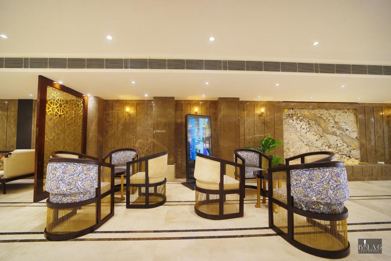 Hotel Holy Vivasa Rishīkesh Екстериор снимка