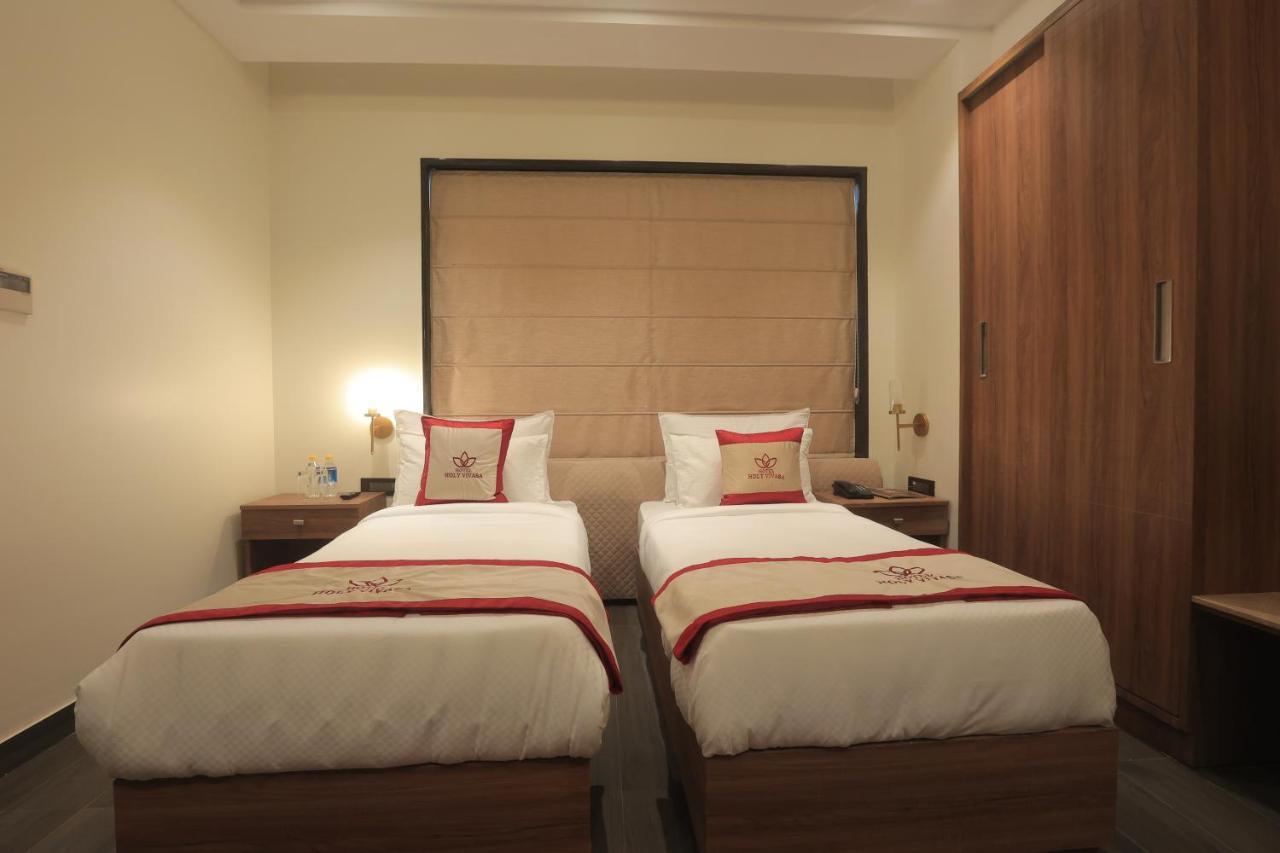 Hotel Holy Vivasa Rishīkesh Екстериор снимка