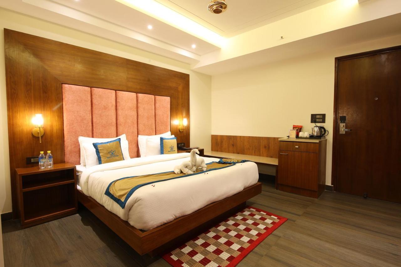 Hotel Holy Vivasa Rishīkesh Екстериор снимка