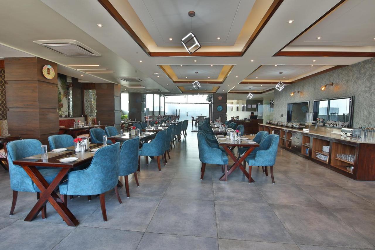 Hotel Holy Vivasa Rishīkesh Екстериор снимка