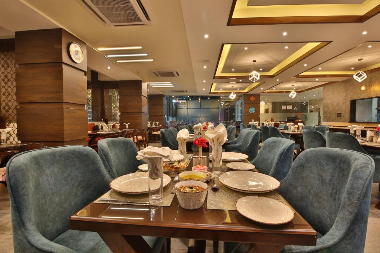 Hotel Holy Vivasa Rishīkesh Екстериор снимка
