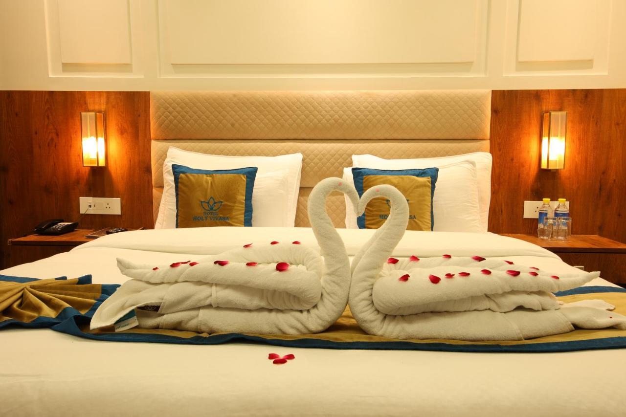 Hotel Holy Vivasa Rishīkesh Екстериор снимка